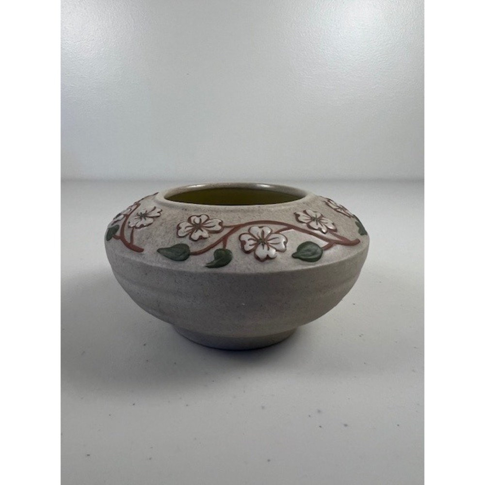 Pigeon Forge Pottery Dogwood Floral Round Bowl Tan Yellow Vintage Tennessee 4.5" - Picture 4 of 11